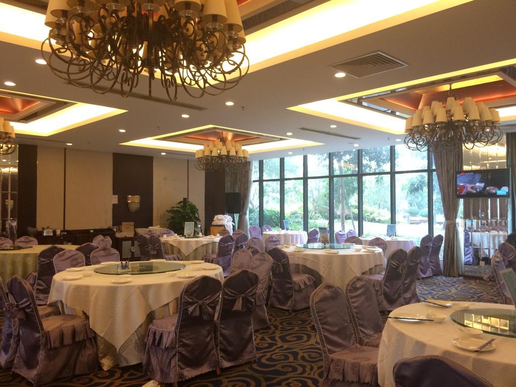 Lan Hai Hotel Guangzhou Bagian luar foto