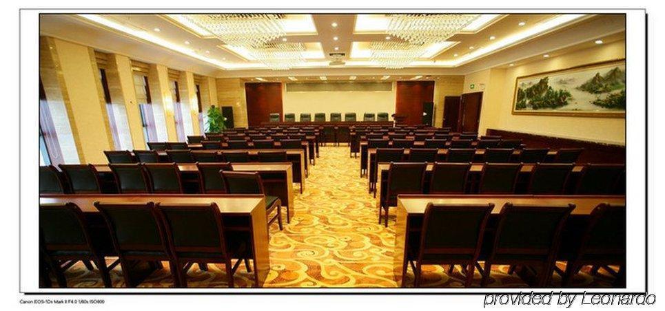 Lan Hai Hotel Guangzhou Bagian luar foto